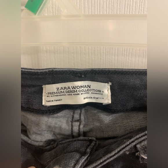 Zara Womens Jeans - Picture 2 of 3